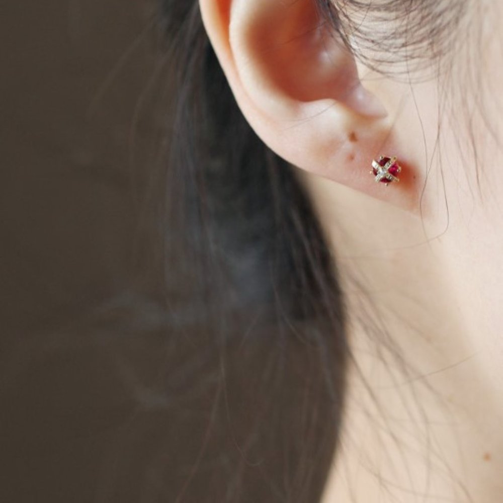 925 Sterling Silver Ruby Crown Stud Earring Dippe… - image 2